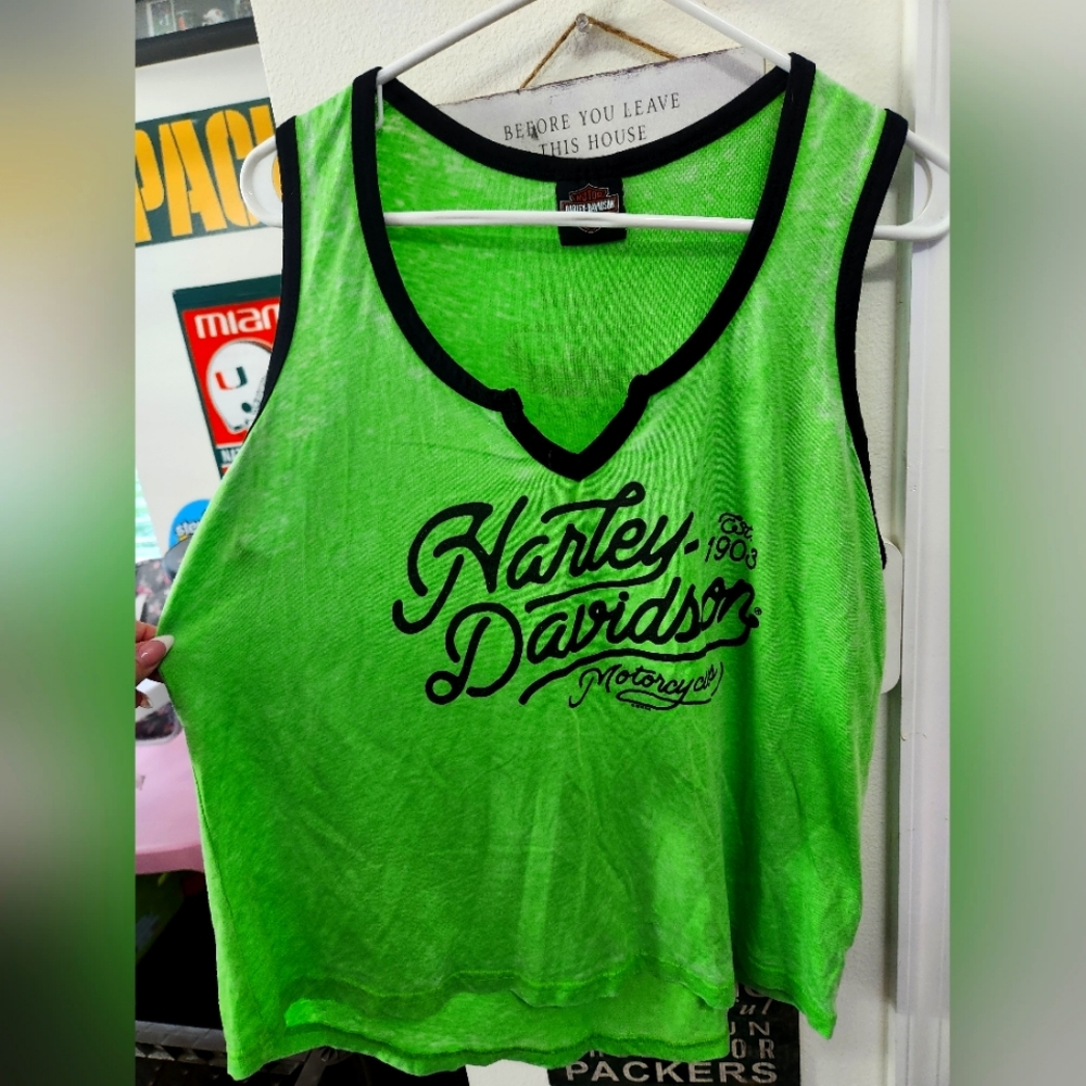 Womens tank top